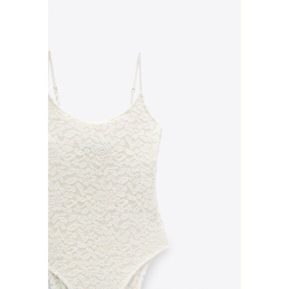 NWOT Zara white floral lace-like sheer / semi-sheer bodysuit, S - Picture 5 of 10